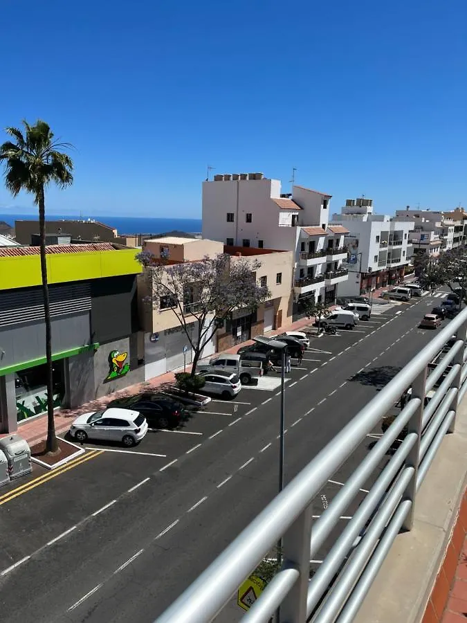Cosy Apartment With Rooftop Terrace And Wifi Valle de San Lorenzo 0*,  Spanien